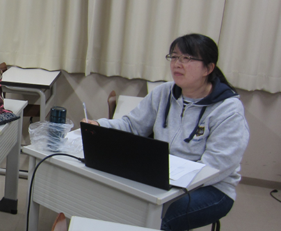 Prof. Sato delivering special lecture